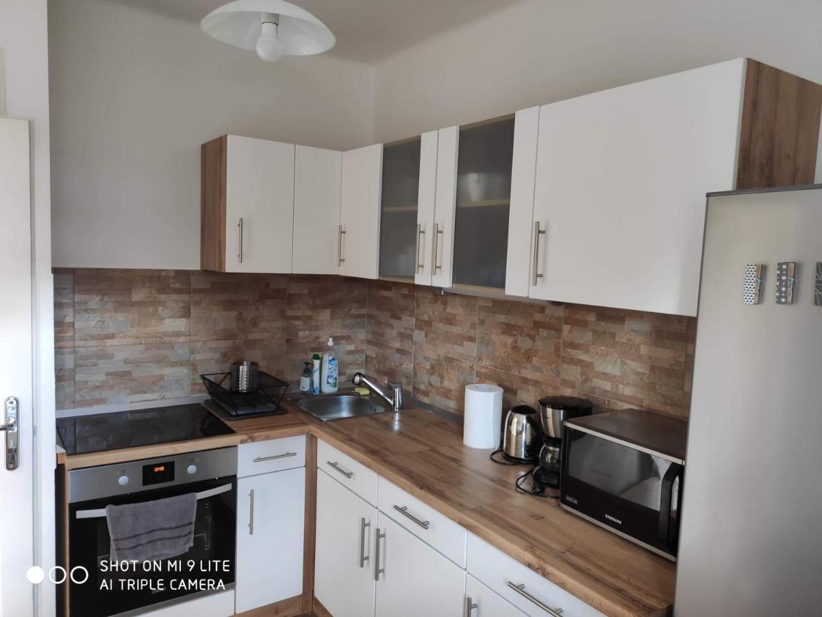 Alex Apartman Sopron Exterior photo